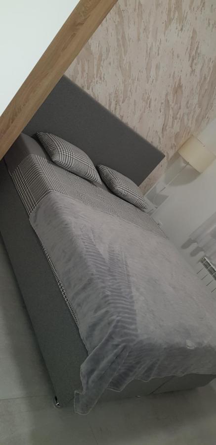 Kabashi Apartment คิร์ก ภายนอก รูปภาพ