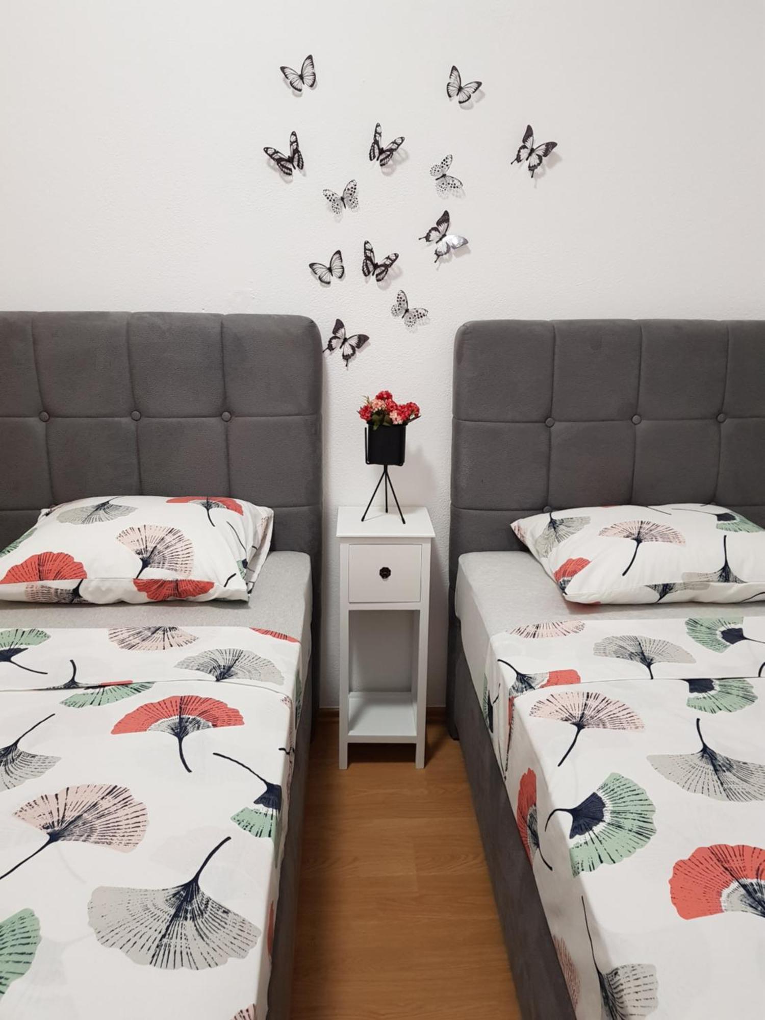 Kabashi Apartment คิร์ก ห้อง รูปภาพ